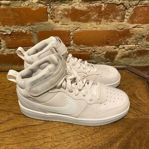 Nike Court Borough Mid 2 GS 'Pearl Pink White. size 7Y NWOB